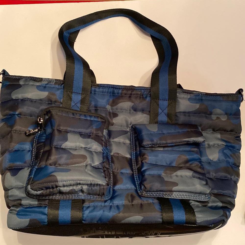 Think Royln double cargo pocket jr wingman! EUC